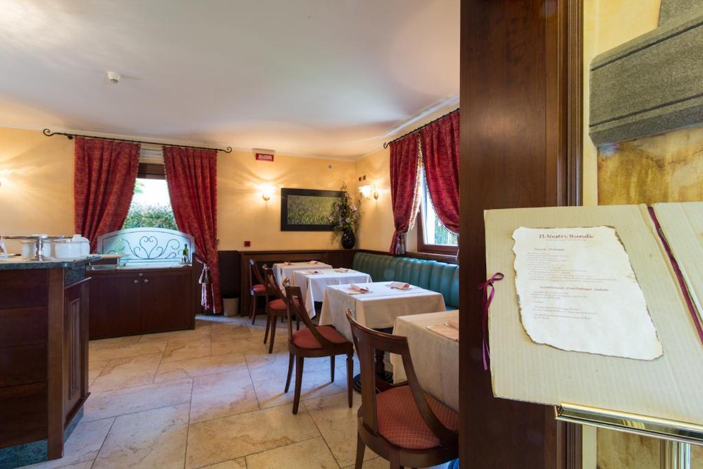 Albergo Da Nando Mortegliano Esterno foto